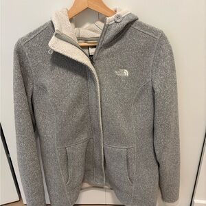 The North Face Women's Gray Fleece-Lined Sweater